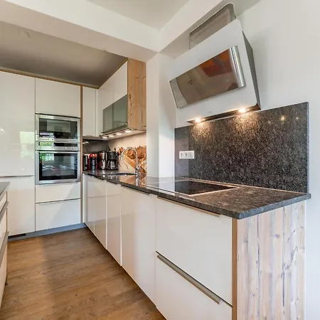 Miranda Ii * Zell am See